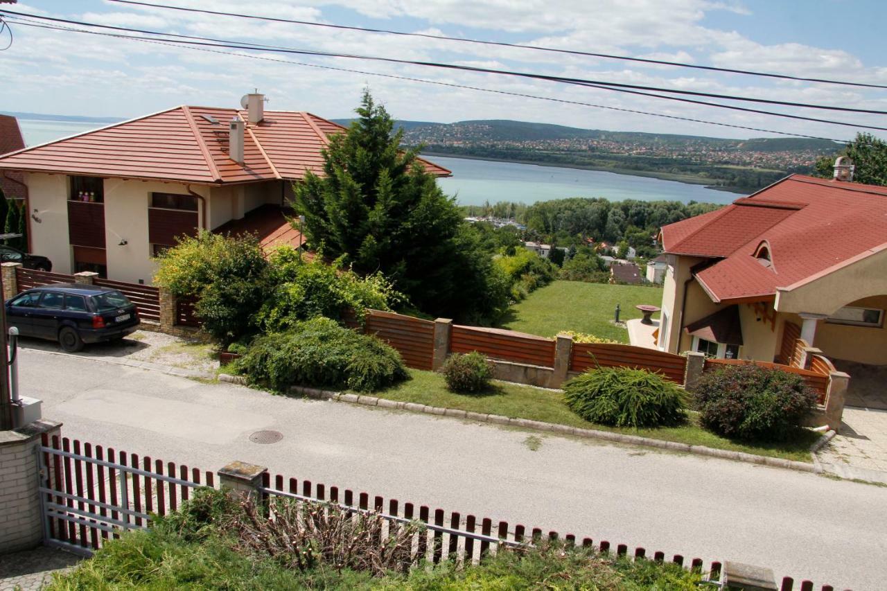 Szépkilátás Vendégház Balatonfuzfo Exterior foto